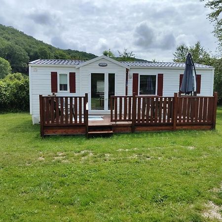 Les Chalets Salineens Salies-du-Salat Zewnętrze zdjęcie