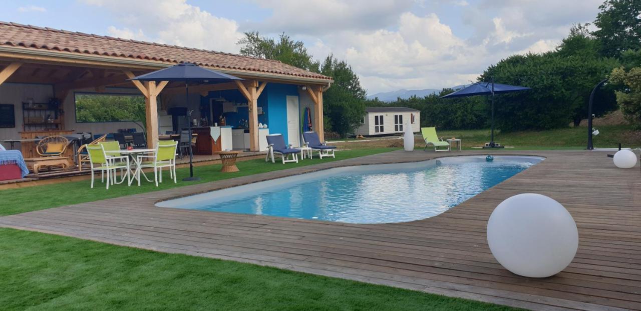 Les Chalets Salineens Salies-du-Salat Zewnętrze zdjęcie