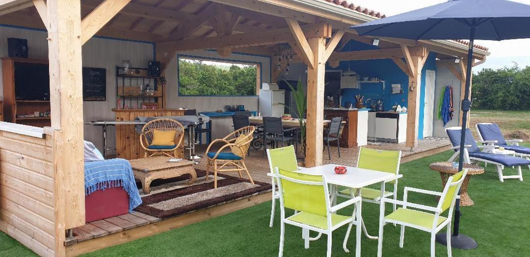 Les Chalets Salineens Salies-du-Salat Zewnętrze zdjęcie
